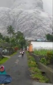 Interactive Map Semeru VOLCANO Indonesia